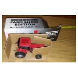 ERTL Case IH 1994 Farm Show Edition Tractor in box and Packing.