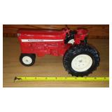 ERTL International IH Scale Tractor