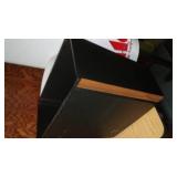 Rubbermaid Tote, Buckets and Garbage Bins (2)