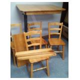 Vintage Table and 4 chairs.