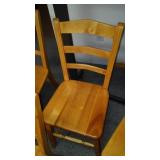 Vintage Table and 4 chairs.