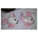 Ceramic Fish & Plastic Kitchen Décor