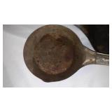 2 Cool Handle Pans & Spatula.