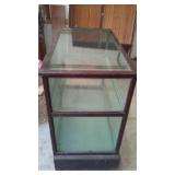 Vintage Retail Glass Display - Very Nice.