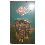 2 Metal Vintage Tackle Box