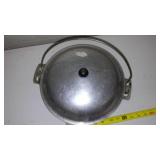 Vintage Cast Aluminum Pot & Cover W/ Handle.