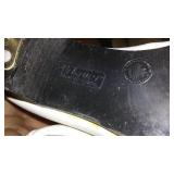 Vintage Womens Ice Skates