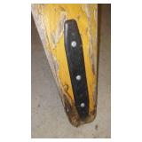 Vintage Wood Slalom Water Ski & partner.  Good Bindings. They don