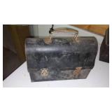 4 Lunch Boxes - 3 Metal