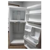 upright refrigerator/freezer