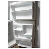 upright refrigerator/freezer