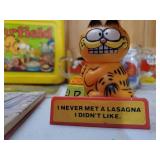 Collection Of Vintage Garfield Items