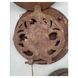 Collection Of Vintage Metal Décor