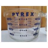 Vintage 1 Liter Pyrex Measuring Cup