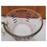 Vintage 1 Liter Pyrex Measuring Cup