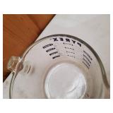 Vintage 1 Liter Pyrex Measuring Cup