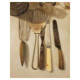 Collection Of Vintage Kitchen Items And Décor