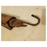 Vintage Chatillons Iron Clad Scale 200 Pound Scale
