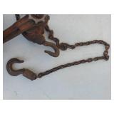 Old Yale 1.5 Ton Pul-Lift