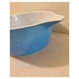 Vintage Blue Pyrex 2.5 QT Casserole Dish