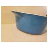 Vintage Blue Pyrex 2.5 QT Casserole Dish