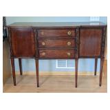 Beautiful Henredon Sideboard/Buffet