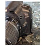 Sony EOS 20D Digital SLR Camera and Zoom Lens