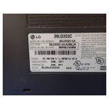 LG 26LD352C LCD TV // 26" Screen with 1366 x 768 resolution // includes power cable(would be good for a ice house or cabin)