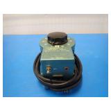 Staco Energy Products // Variable Autotransformer // Type: 3PN1010