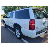 2007 Chevrolet Suburban LT 1500 - 4x4