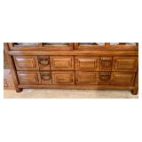 Vintage Thomasville Hutch (contents not included)