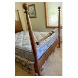 Vintage 4 Post Walnut Bed Full/Queen Bed