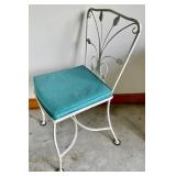 Vintage White Metal Table with a Glass Top and 6 Chairs