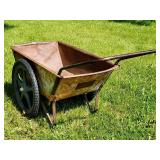 Metal Vintage Yard Cart Lawn Decor