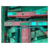 Pair of Hunter rolling jacks