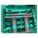Pair of Hunter rolling jacks