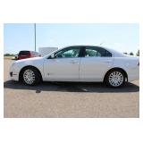 2010 Ford Fusion Hybrid - 2 OWNERS