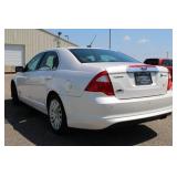 2010 Ford Fusion Hybrid - 2 OWNERS