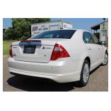 2010 Ford Fusion Hybrid - 2 OWNERS