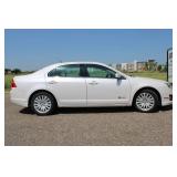 2010 Ford Fusion Hybrid - 2 OWNERS