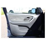 2003 Mazda Tribute LX - 4X4