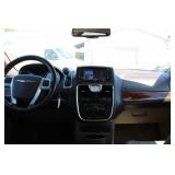 2012 Chrysler Town & Country Touring L - 2 OWNERS