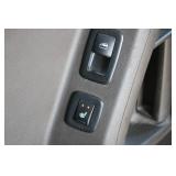 2012 Chrysler Town & Country Touring L - 2 OWNERS
