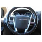 2012 Chrysler Town & Country Touring L - 2 OWNERS
