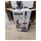Shark NV360 Navigator Lift-Away Deluxe Upright Vacuum