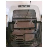 Frigidaire EFIC117-SS 26 Pound Ice Maker, 26 lbs per day, Silver
