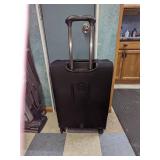 Travelpro 25" Black Expendable Spinner