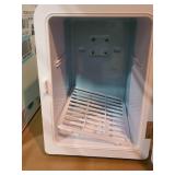 Retro Frigidaire EFMIS175-BLUE 9 Can Portable Mini Fridge, Blue