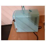 Retro Frigidaire EFMIS175-BLUE 9 Can Portable Mini Fridge, Blue