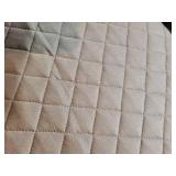 Furhaven 32601437 Water Resistant Indoor Outdoor Convertible Quilt Pet Mattress